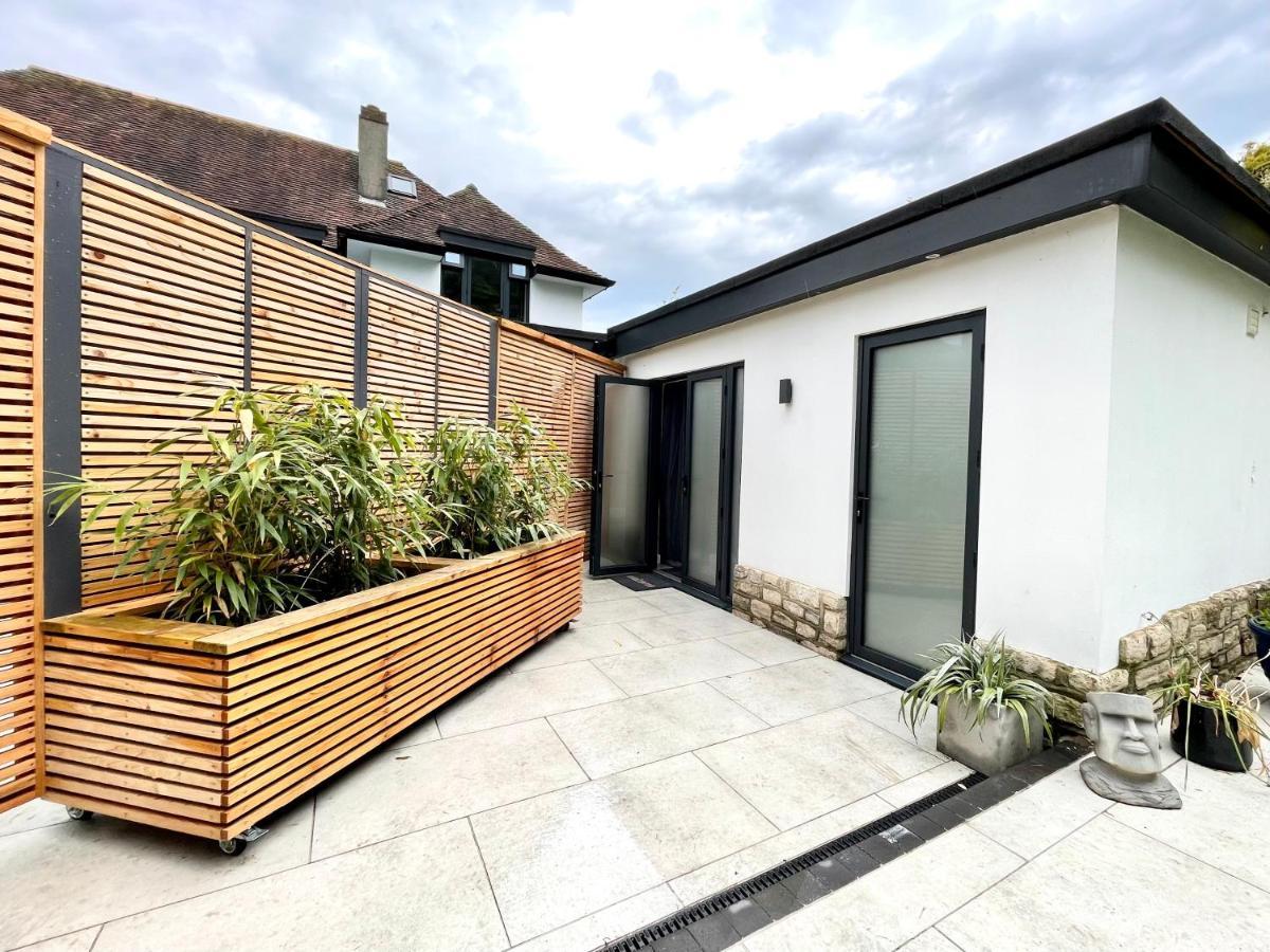Tiny Home, Boscombe Manor Bournemouth Eksteriør billede